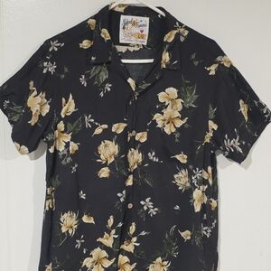 Canadian Made Naked & Famous Black Floral Aloha Short-Sleeve Shirt - Large